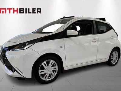 068 white Brugt 2015 Toyota Aygo x-sky Hatchback | 69.900 kr. (Fair pris)