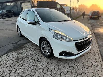 Hvid Brugt 2016 Peugeot 208 Active Hatchback | 60.000 kr. (Fair pris)