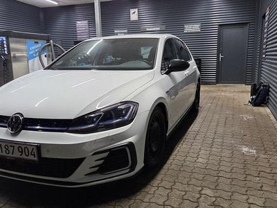 Brugt VW Golf VII GTE 204 HK (150 kW) 2020 Hvidmetal Hatchback