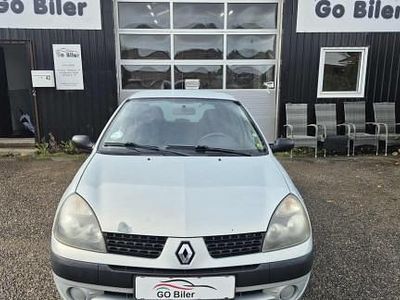 Brugt 2003 Renault Clio II | 15.900 kr. (Lidt for dyr)