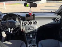 Brugt Mercedes A180 109 HK (80 kW) 2015 Sort Hatchback