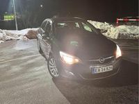 Brugt Opel Astra 131 HK (96 kW) 2012 Grå Hatchback