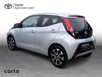 Brugt Toyota Aygo x-press 72 HK (52 kW) 2021 1e7 silver sparkle Hatchback