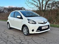 Brugt Toyota Aygo 68 HK (50 kW) 2013 Hvid Hatchback