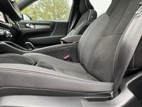 Brugt Volvo XC40 Pro 169 kW (231 HK) 2022 grøn metal SUV