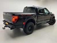 Ny Ford F-150 Raptor 457 HK (336 kW) 2025 Sortmetal Afhentning