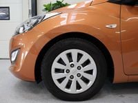 Brugt Hyundai i30 Active 110 HK (80 kW) 2015 Bronzemetal Stationcar