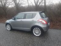 Brugt Suzuki Swift GL 94 HK (69 kW) 2011 Farve: rød Hatchback