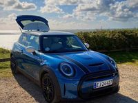 Brugt Mini Cooper SE Favoured 135 kW (184 HK) 2023 Blå Hatchback