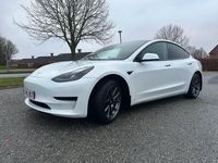 Brugt Tesla Model 3 Standard Range Plus 239 kW (325 HK) 2021 Hvid Sedan