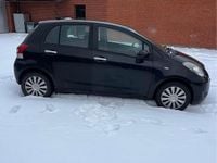 Brugt Toyota Yaris 99 HK (72 kW) 2011 Hatchback
