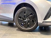 Brugt MG MG4 EV 125 kW (170 HK) 2023 Sølvmetal Hatchback