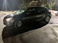 Brugt Opel Astra 131 HK (96 kW) 2012 Grå Hatchback