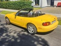 Brugt Mazda MX5 110 HK (80 kW) 2000 Gul Cabriolet