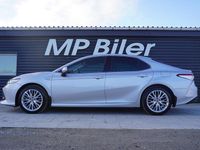 Brugt Toyota Camry Executive 218 HK (160 kW) 2021 Sølvmetal Sedan