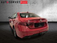 brugt Alfa Romeo Giulia 2,2 JTD 180 Edizione aut.