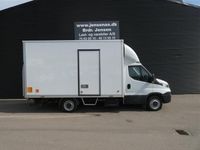 brugt Iveco Daily 35S14 2,3 D Alu.kasse m./lift 136HK Ladv./Chas. Man. 2018