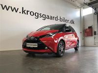 Brugt Toyota Aygo X-cite 72 HK (52 kW) 2017 Rød/sort Hatchback