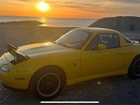 Brugt Mazda MX5 90 HK (66 kW) 1995 Gul Cabriolet