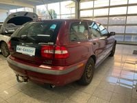 Brugt Volvo V40 Standard 122 HK (89 kW) 2003 Bordeaux Stationcar