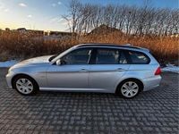 Brugt BMW 318 143 HK (105 kW) 2011 Grå Stationcar