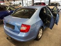 Brugt Skoda Rapid Elegance 105 HK (77 kW) 2014 Blåmetal Hatchback