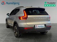 Ny Volvo XC40 Plus 169 kW (231 HK) 2025 Sort SUV