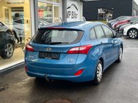 brugt Hyundai i30 1,6 CRDi 110 Comfort CW Eco