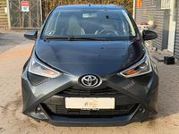 Brugt Toyota Aygo x-press 72 HK (52 kW) 2019 Grå Hatchback