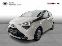 Brugt Toyota Aygo x-press 72 HK (52 kW) 2020 Black metallic Hatchback