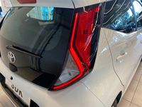 brugt Toyota Aygo 1,0 VVT-I X-plore DAB+ 72HK 5d