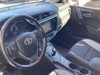 brugt Toyota Auris Touring Sports 1,8 Hybrid H2 Comfort 136HK Van Aut. egenskaber