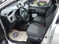 brugt Toyota Yaris 1,0 VVT-i T2 Van