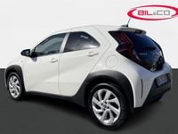 Brugt Toyota Aygo X Active 72 HK (52 kW) 2022 040 pure white SUV