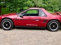 Brugt Pontiac Fiero 140 HK (102 kW) 1989 Rød Coupe