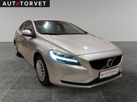 Brugt Volvo V40 Momentum 190 HK (139 kW) 2017 Sølvmetal Hatchback