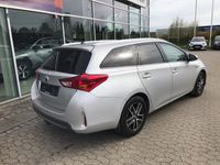 brugt Toyota Auris Touring Sports 1,8 VVT-I Hybrid H2 Premium E-CVT 136HK Stc Aut. A++