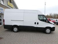 brugt Iveco Daily 3,0 35S18 12m³ Van AG8