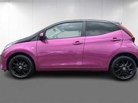 Brugt Toyota Aygo X-play 72 HK (52 kW) 2018 Gråmetal Hatchback