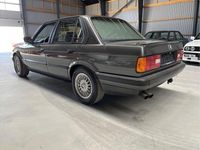 Brugt BMW 325 170 HK (125 kW) 1989 Grå