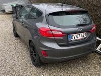 brugt Ford Fiesta 1,1 (70 HK) Hatchback, 3 dørs Forhjulstræk Manuel