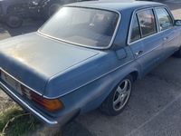 brugt Mercedes 200 benzin w123