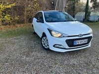 Brugt Hyundai i20 75 HK (55 kW) 2015 Hvid Hatchback