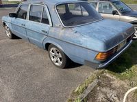 brugt Mercedes 200 benzin w123