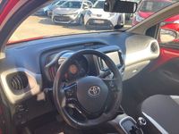 brugt Toyota Aygo 1,0 VVT-I X-Play + X-Touch X-Shift 69HK 5d Aut. egenskaber