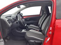 brugt Toyota Aygo 1,0 VVT-I X-Play + X-Touch 69HK 5d A++