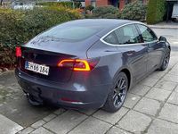 Brugt Tesla Model 3 Standard Range 239 kW (325 HK) 2020 Grå Sedan