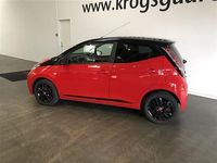 Brugt Toyota Aygo X-cite 72 HK (52 kW) 2017 Rød/sort Hatchback