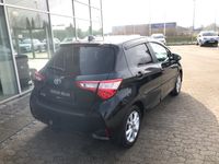 brugt Toyota Yaris 1,5 VVT-I T2 Limited 111HK 5d 6g A+