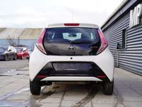 brugt Toyota Aygo 1,0 VVT-i x-play x-touch